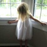 Vrsta pri gluhem delavcu se je daljšala. Stranke so storile nekaj, kar ne bodo nikoli pozabili!