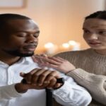 Hči milijarderja se je rodila slepa. Potem je nova sobarica odkrila resnico!