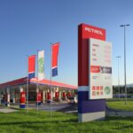 Prihaja pravica? Dva Roma, ki sta napadla ribniškega župana, obsojena na zaporno kazen ….