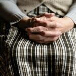 Za 7-letnega Tea doslej zbrali 700.000 evrov. Toda čas se izteka in starša prosita za pomoč!