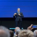 Rade Šerbedžija: Vse, kar smo Balkanci imeli svojega, vse banke, trgovine, smo prodali tujcem …